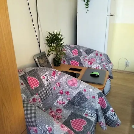 Lägenhet Tasa Saturn